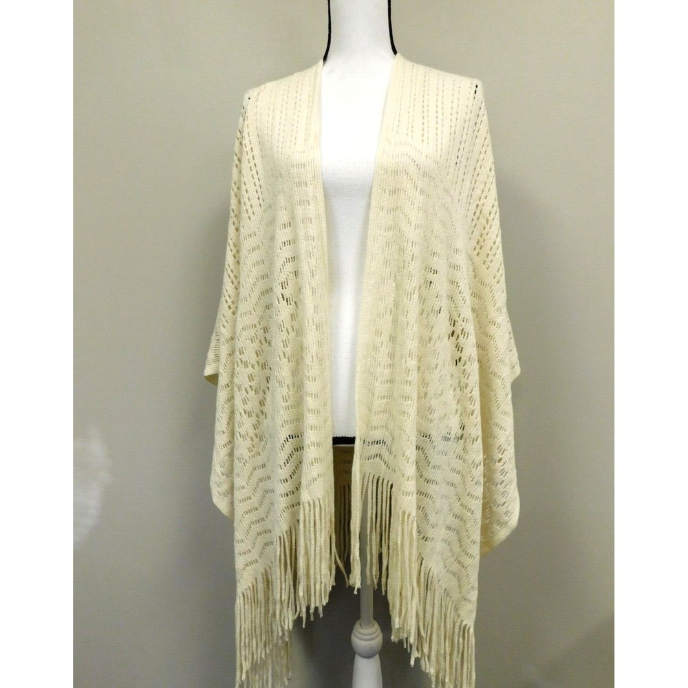 Avenue‎ Womens  Off White Acrylic sleeveless shawl with fringe  NWT